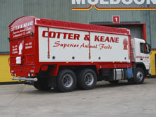 Muldoon Transport Systems - Animal Feed Rigid Vehicle