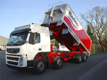 Muldoon Transport Systems - Animal Feed Rigid Vehicle